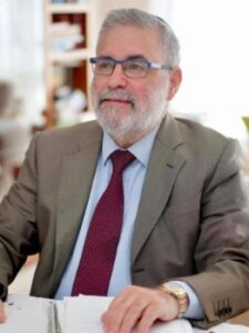 محامي مردخاي تسيفين