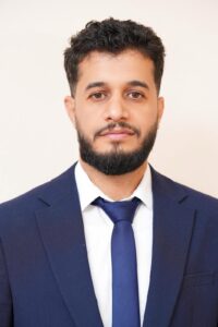 الناشط الحقوقي بشير علي