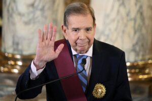 إدموندو غونزاليس (أ ف ب)